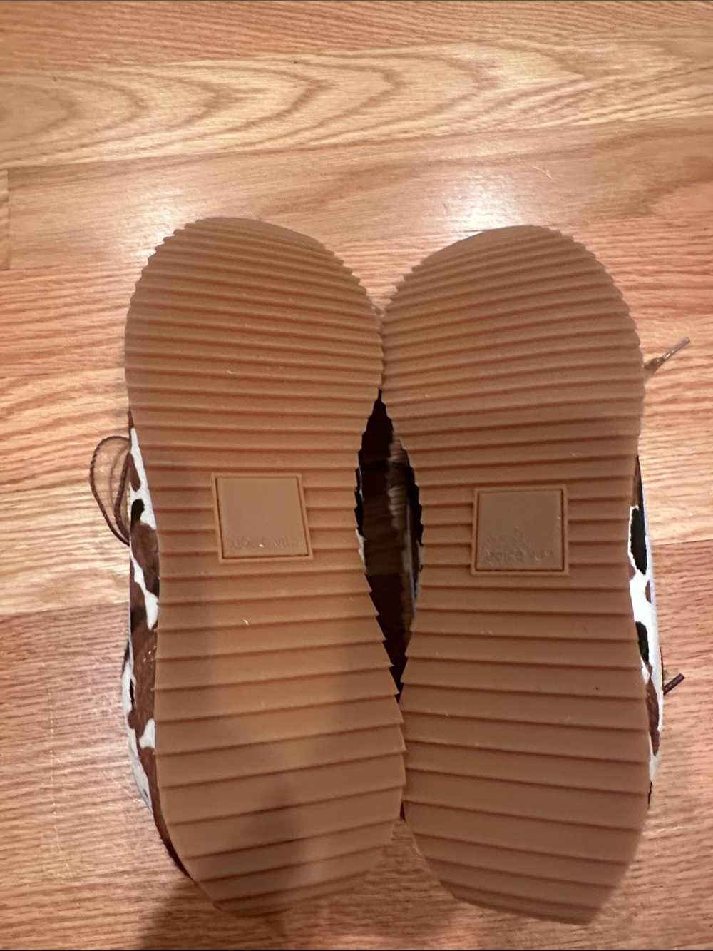 Women’s Cowprint Brown & White Fashion Sneakers - Picture 5 of 5